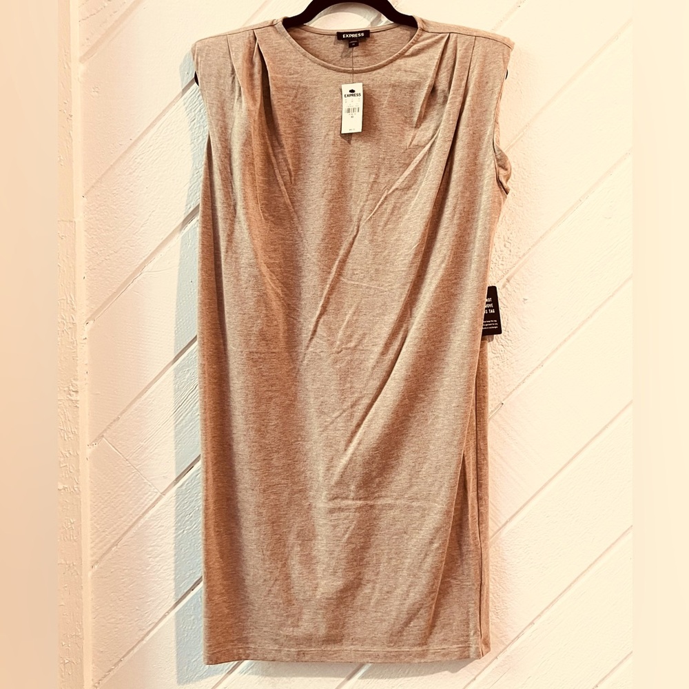 NWT! Express Tan T-Shirt Shift Dress w/ Shoulder Pads